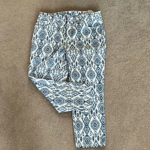 Chicos So Slimming Girlfriend Slim Leg Crop